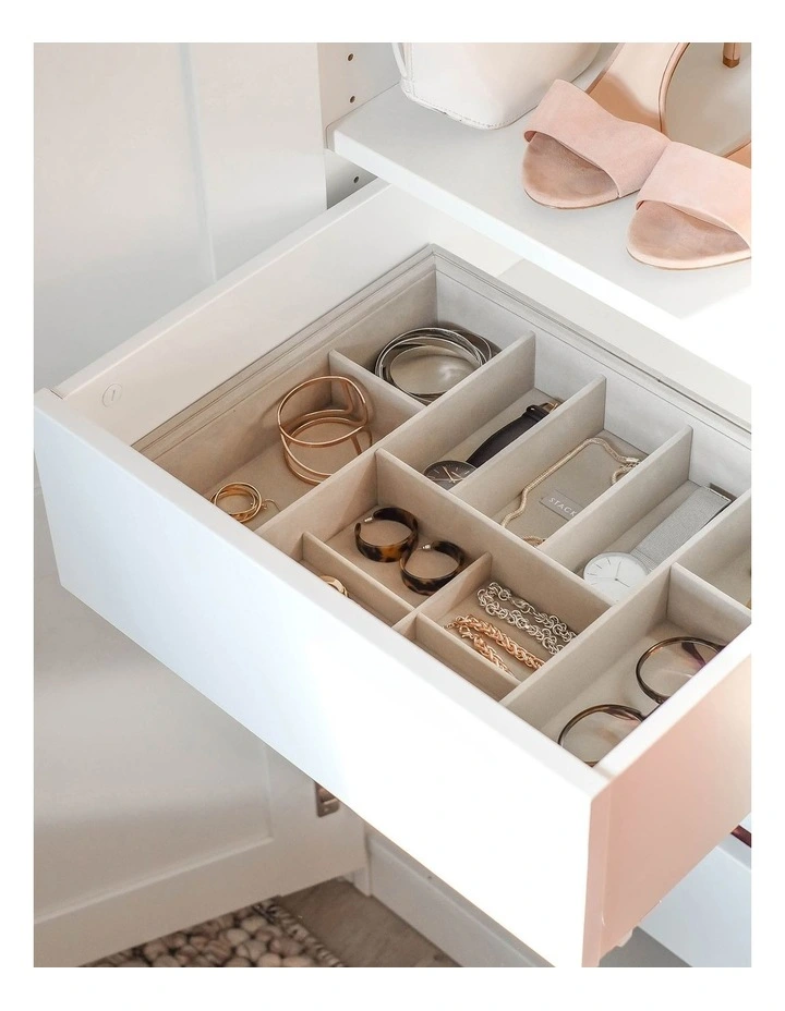 Coupon โจ Stackers Large Slider White Jewellery Organiser ๐คฉ 4 Coupon โจ Stackers Large Slider White Jewellery Organiser ๐คฉ - Image 4
