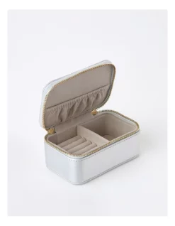 Wholesale 🥰 Design Studio Small Zip Around Jewellery Box In Silver 😍 -bracelets Sales unnamed file 719